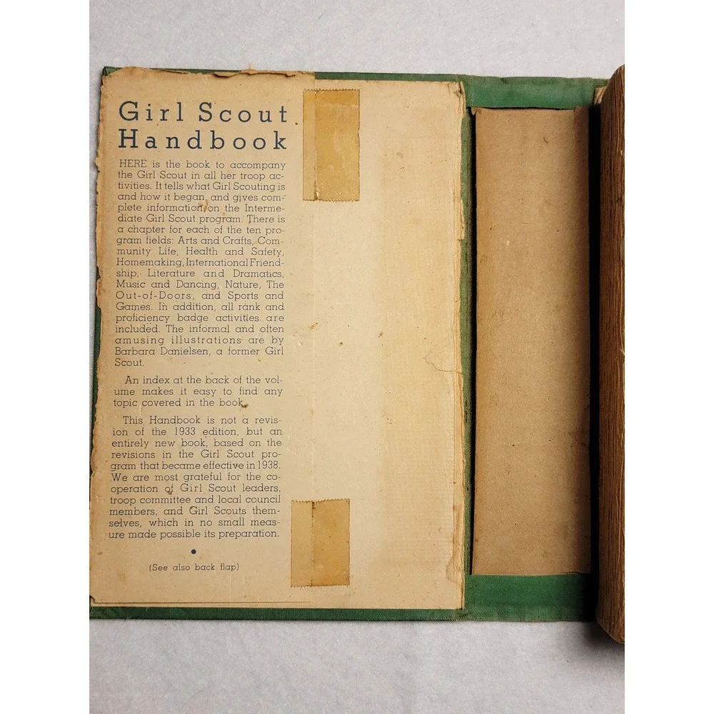 Vintage‎ 1944 Girl Scout Hand Book Hardcover